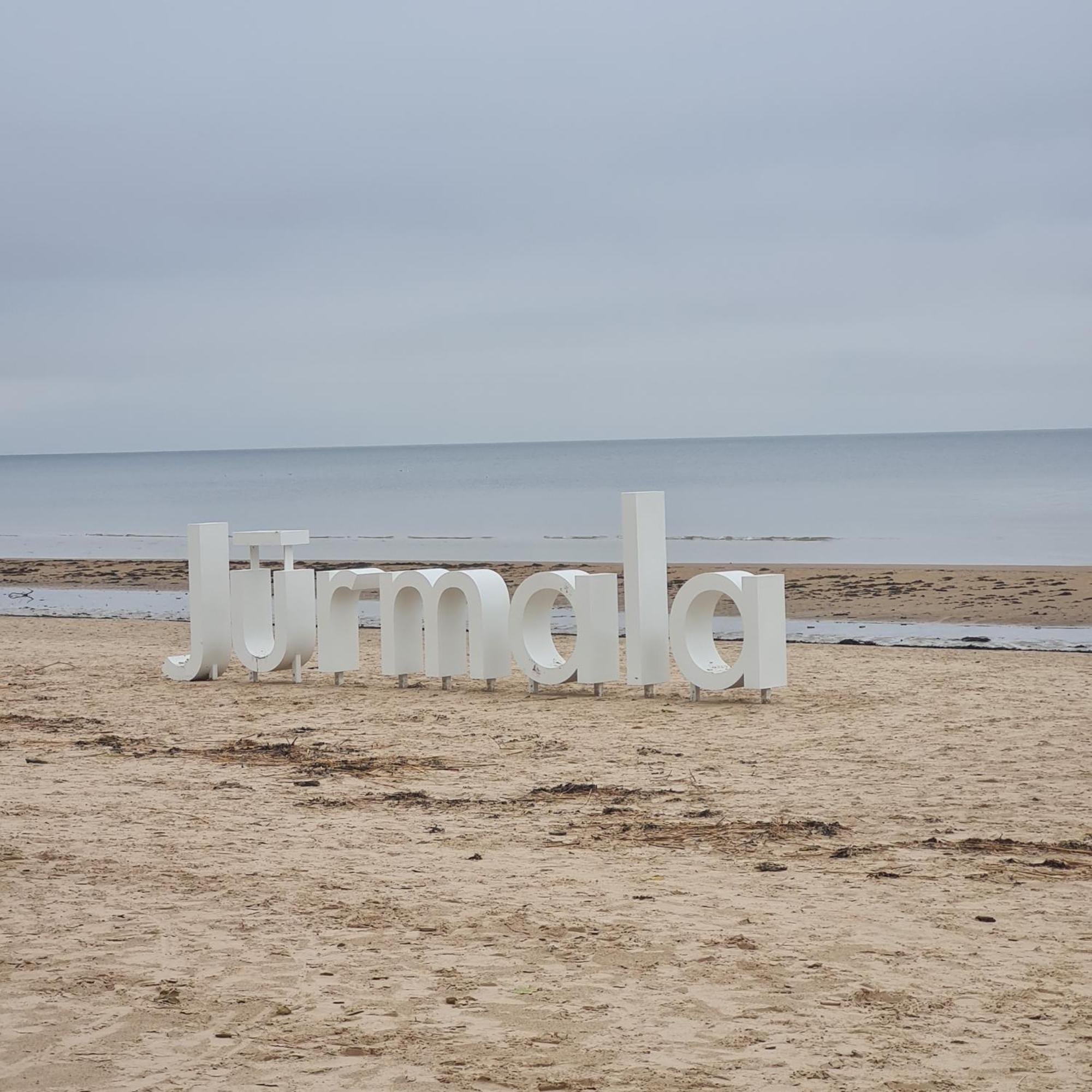 Amber Coast & Sea Aparthotel Jūrkalne Kültér fotó