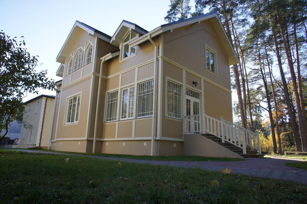 Amber Coast & Sea Aparthotel Jūrkalne Szoba fotó